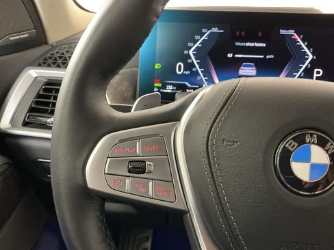 Certified 2025 BMW X7 xDrive40i AWD/4WD image 15