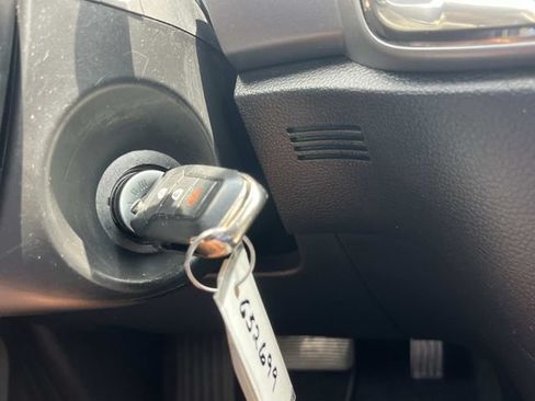 Used 2019 Ford Ranger XLT w/ Equipment Group 301A Mid RWD image 38