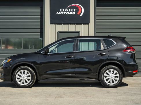 Used 2019 Nissan Rogue S AWD/4WD image 4