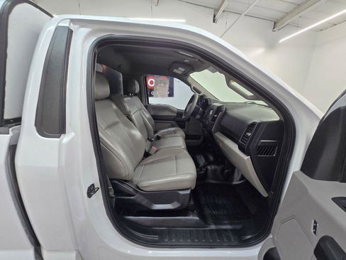 Used 2017 Ford F150 XL w/ Equipment Group 101A Mid RWD image 18