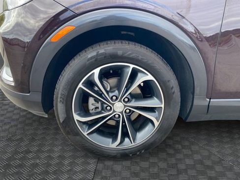 Used 2021 Buick Encore GX Essence image 32