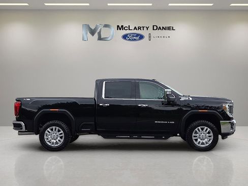 Used 2022 GMC Sierra 3500 SLT w/ SLT Convenience Package AWD/4WD image 6