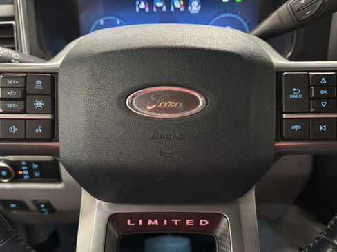 Used 2023 Ford F250 Limited AWD/4WD image 16