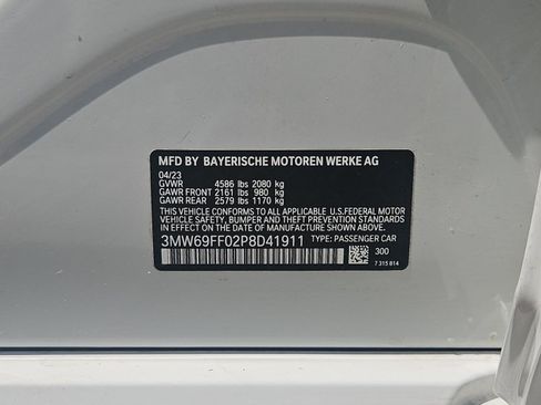 Certified 2023 BMW 330i Sedan w/ M Sport Package RWD image 22