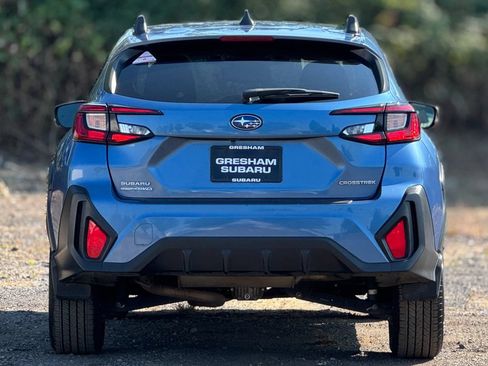 Used 2024 Subaru Crosstrek 2.0i Premium AWD/4WD image 6