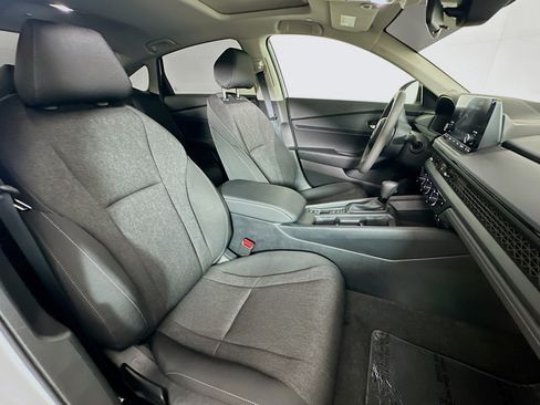 Used 2025 Honda Accord SE image 8