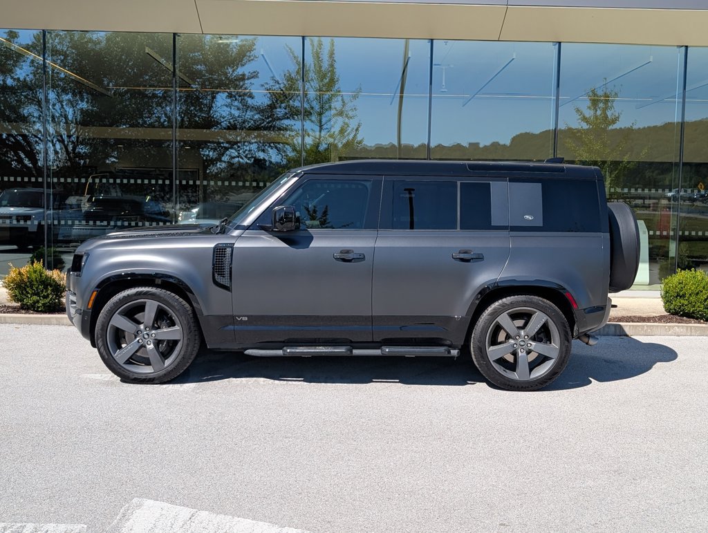 Used 2023 Land Rover Defender 110 Carpathian Edition AWD/4WD image 2