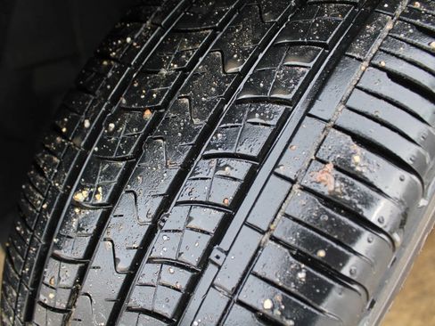 Used 2018 Ford Escape SE w/ SE Sync 3 Package image 16