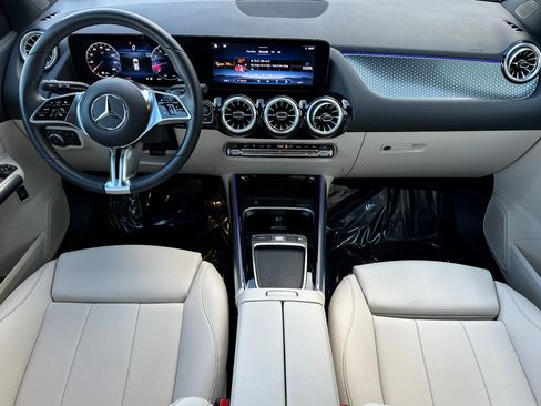 Certified 2025 Mercedes-Benz GLA 250 4MATIC image 13