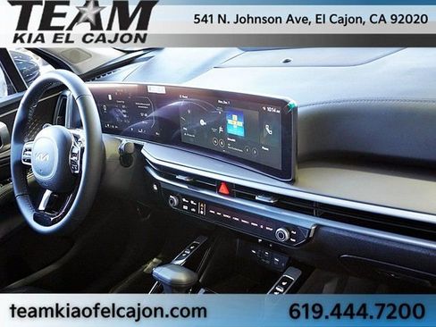 New 2025 Kia Sorento SX image 12