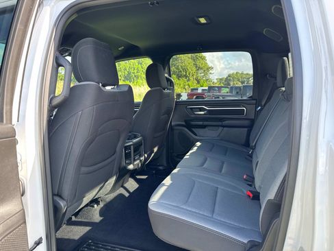 Certified 2025 RAM 1500 Big Horn AWD/4WD image 17