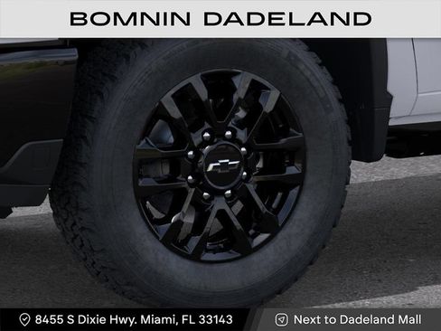 New 2026 Chevrolet Silverado 2500 LT w/ Trail Boss Package AWD/4WD image 9