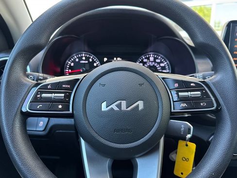 Certified 2023 Kia Forte LXS FWD image 22