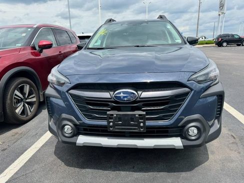 Used 2024 Subaru Outback Limited AWD/4WD image 2