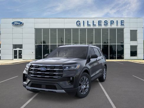 New 2026 Ford Explorer Active w/ Active Comfort Package image 2