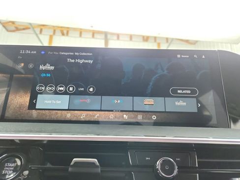 Used 2025 INFINITI QX80 Sensory AWD/4WD image 30