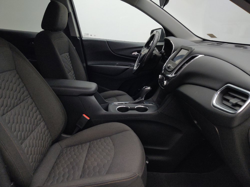 Used 2020 Chevrolet Equinox LT w/ Driver Convenience Package AWD/4WD image 21