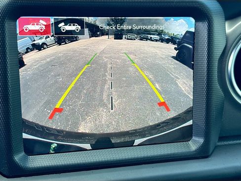 Certified 2023 Jeep Wrangler Unlimited Rubicon 4xe w/ Steel Bumper Group AWD/4WD image 15