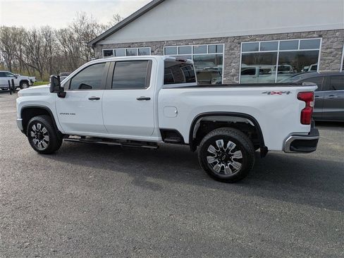 Used 2024 Chevrolet Silverado 2500 W/T w/ WT Fleet Convenience Package AWD/4WD image 4