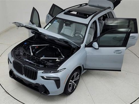 Used 2026 BMW X7 xDrive40i image 22