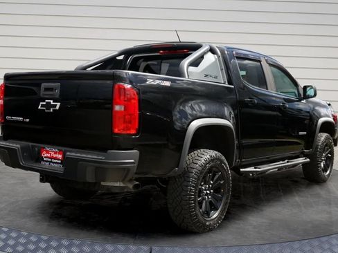 Used 2020 Chevrolet Colorado ZR2 w/ ZR2 Midnight Special Edition AWD/4WD image 7