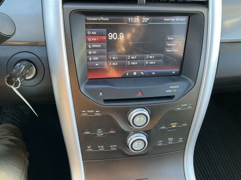 Used 2012 Ford Edge SEL image 23