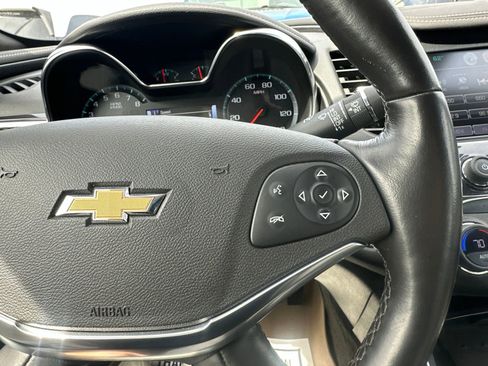 Used 2017 Chevrolet Impala Premier w/ Enhanced Convenience Package FWD image 45