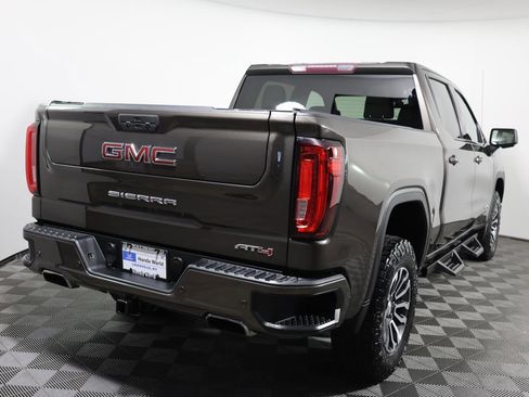 Used 2019 GMC Sierra 1500 AT4 w/ Driver Alert Package I image 5