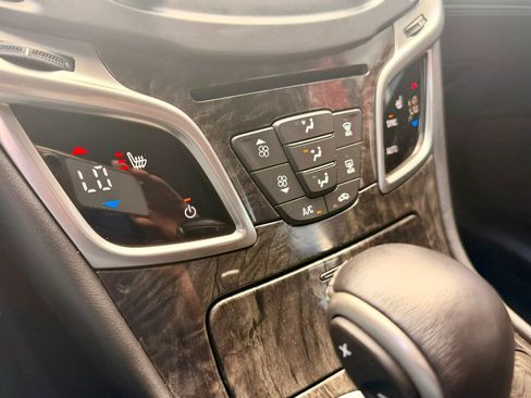 Used 2016 Buick LaCrosse Leather FWD image 11