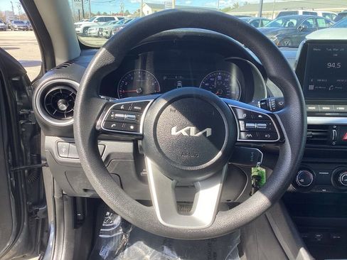 Used 2023 Kia Forte LXS image 15