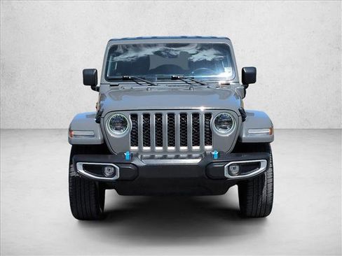 Used 2023 Jeep Wrangler Unlimited Sahara AWD/4WD image 3