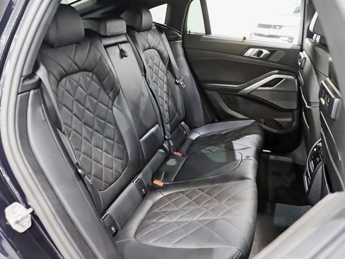 Used 2023 BMW X6 xDrive40i w/ Executive Package image 33