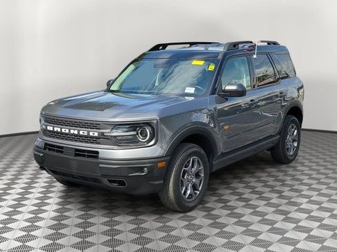 Certified 2023 Ford Bronco Sport Badlands AWD/4WD image 3