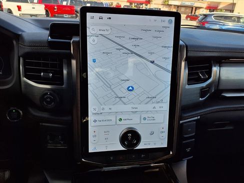 Used 2023 Ford F150 Lightning Lariat w/ Equipment Group 511A High image 30