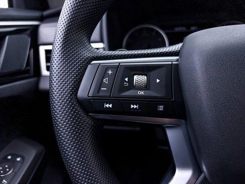 New 2025 Mitsubishi Outlander ES image 22