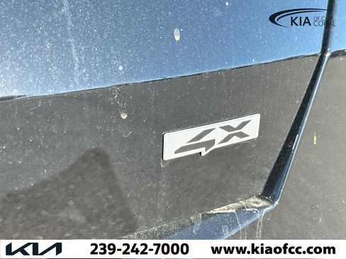 New 2026 Kia Sorento S image 10