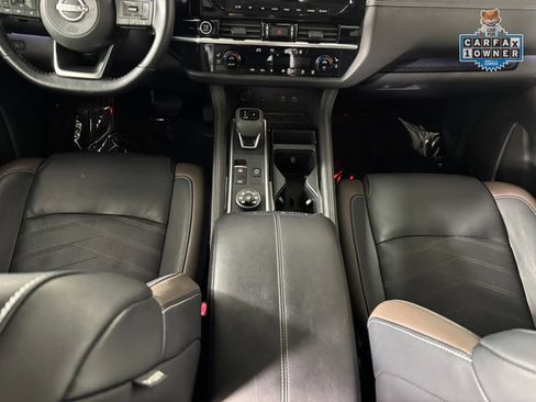 Used 2023 Nissan Pathfinder Platinum AWD/4WD image 23