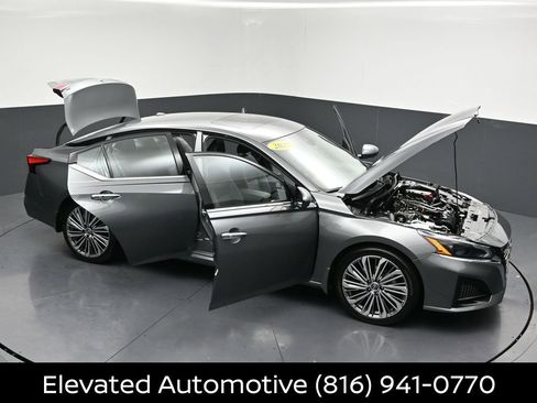 Certified 2025 Nissan Altima 2.5 SL FWD image 33