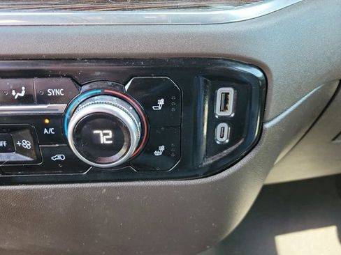 Used 2024 GMC Sierra 1500 SLE w/ Preferred Package AWD/4WD image 13