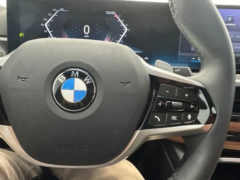 Used 2025 BMW 330i Sedan w/ Convenience Package image 23