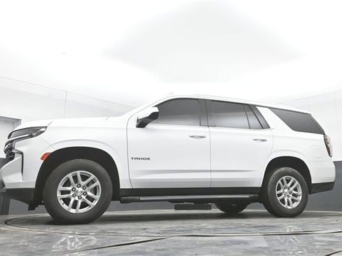 Used 2021 Chevrolet Tahoe LT image 30