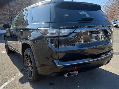 Used 2019 Chevrolet Traverse Premier w/ Redline Edition image 7
