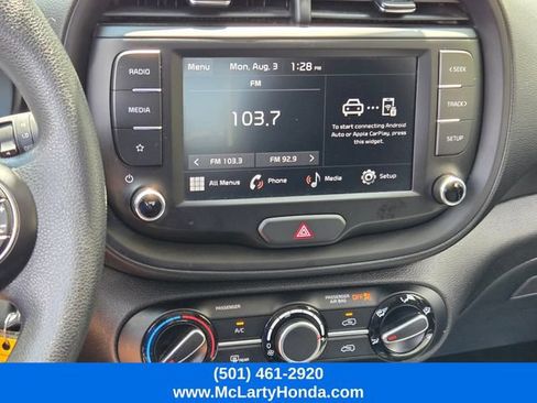 Used 2024 Kia Soul LX w/ Option Group 015 FWD image 21