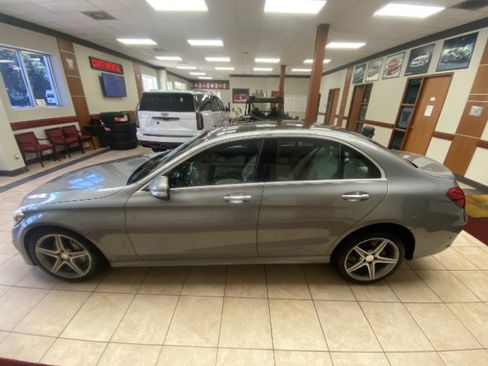 Used 2015 Mercedes-Benz C 400 4MATIC w/ Multimedia Package image 2