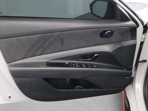 Used 2025 Hyundai Elantra N FWD image 17
