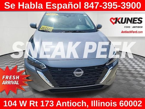 Used 2024 Nissan Sentra SV FWD image 2