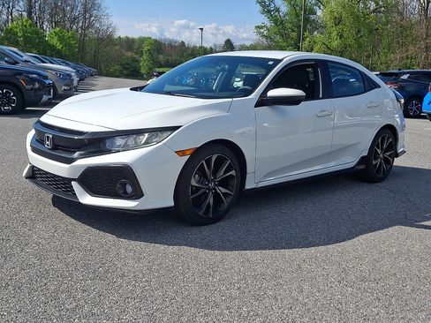 Used 2017 Honda Civic Sport image 3
