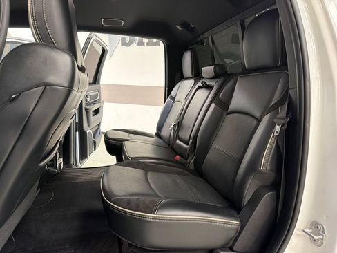 Used 2021 RAM 2500 Laramie AWD/4WD image 35