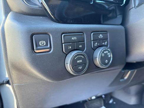 New 2026 Chevrolet Silverado 1500 LT image 18