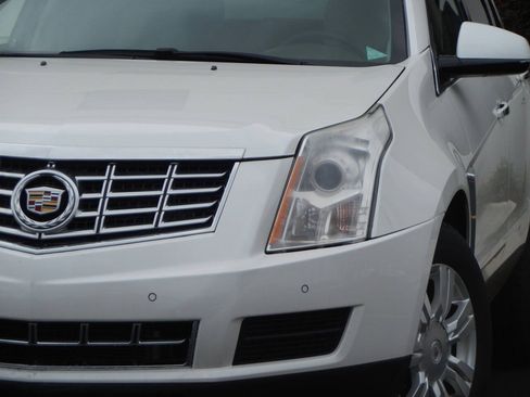 Used 2013 Cadillac SRX Luxury FWD image 6